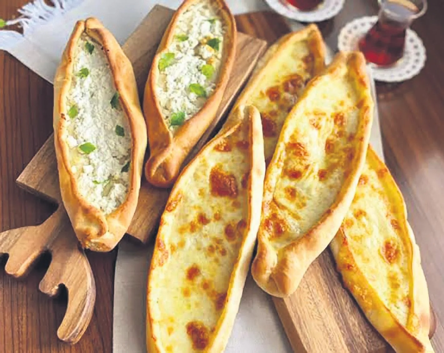 Ev yapımı pideye ne dersiniz?