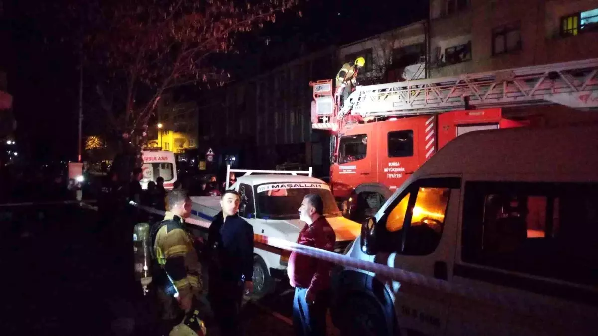 İnegöl’de Yangın: 1 Aylık Bebek Hastaneye Kaldırıldı