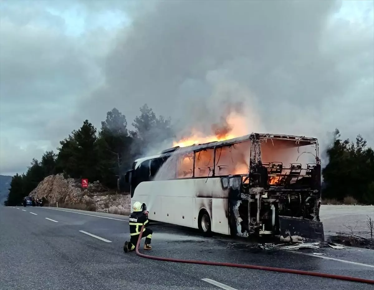 Muğla’da Otobüs Yangını