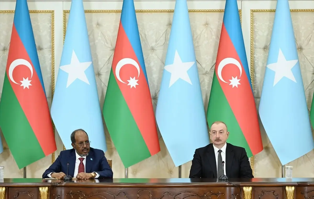 Aliyev ve Mahmud Tarihi Ziyareti Gerçekleştirdi