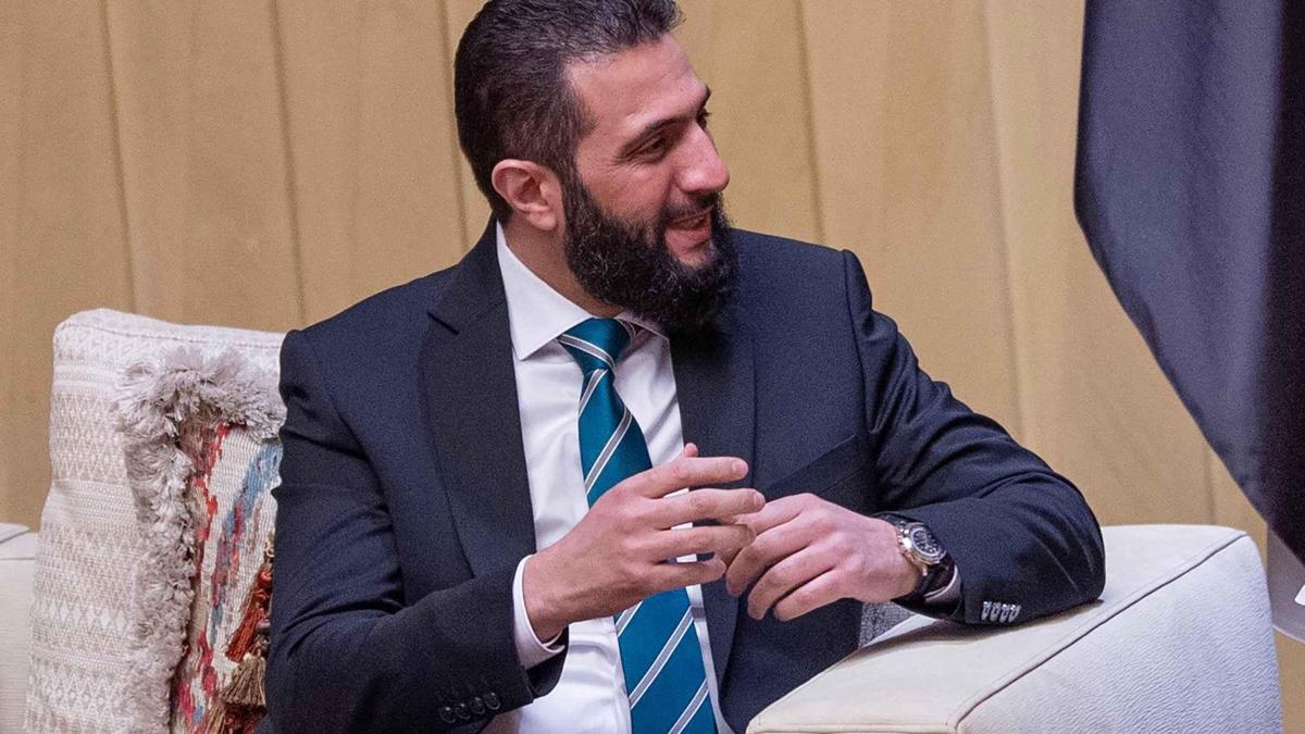 Macron, Ahmed Şara ile telefonda görüştü: Fransa’ya davet etti