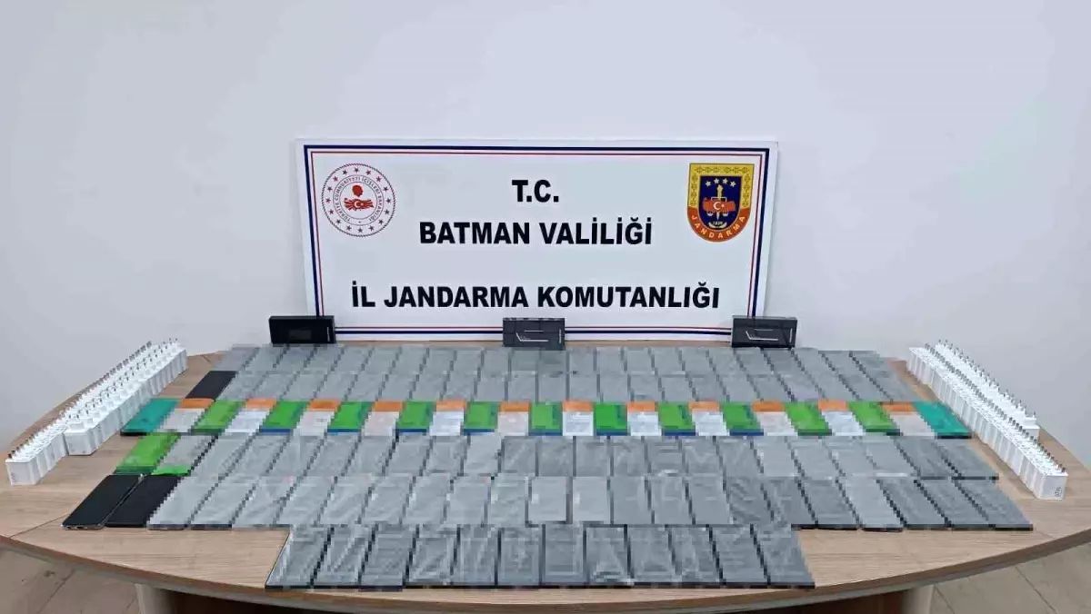 Batman’da 132 Kaçak Cep Telefonu Ele Geçirildi