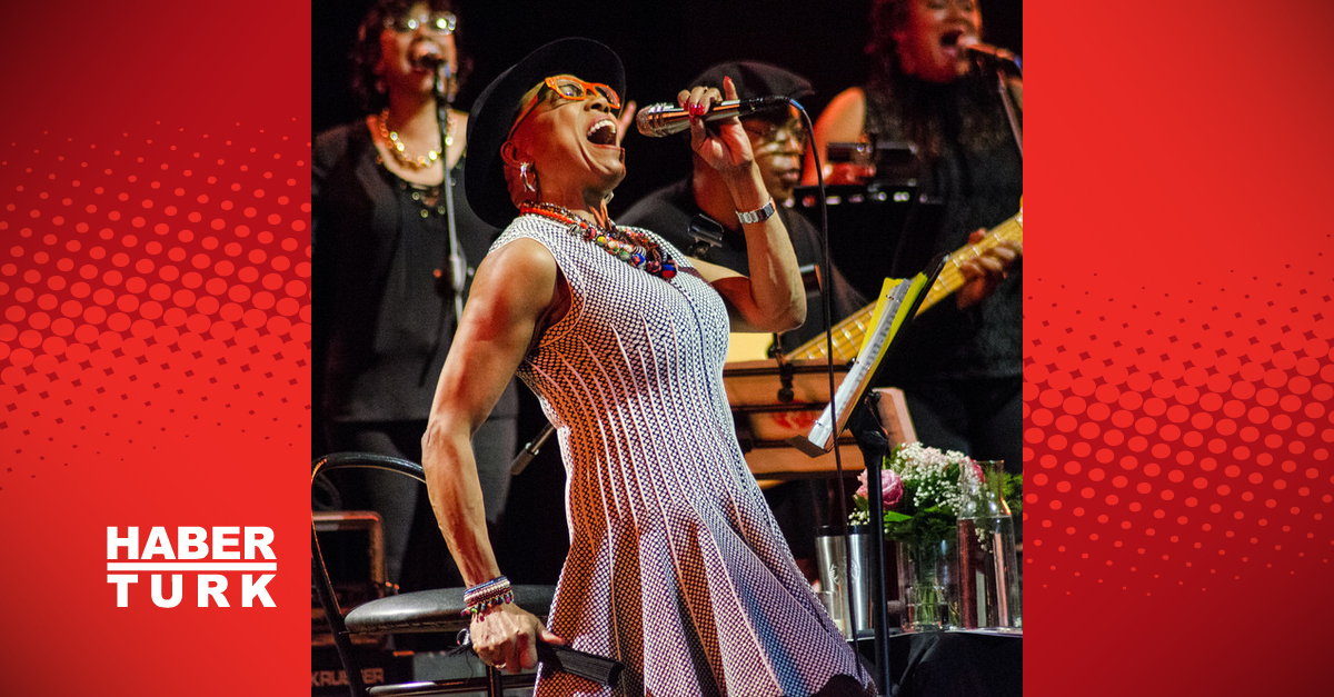 Dee Dee Bridgewater AKM’ye geliyor