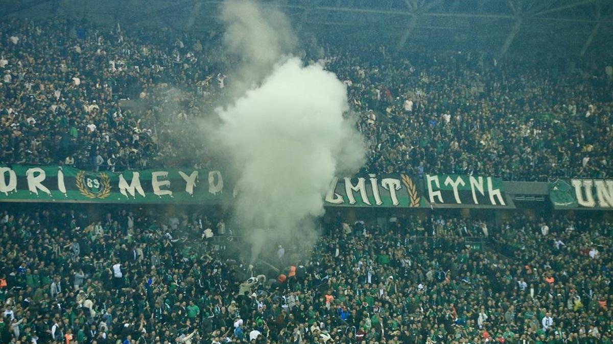 Kocaelispor’da sabır taştı! O taraftarlara ömür boyu men talebi…